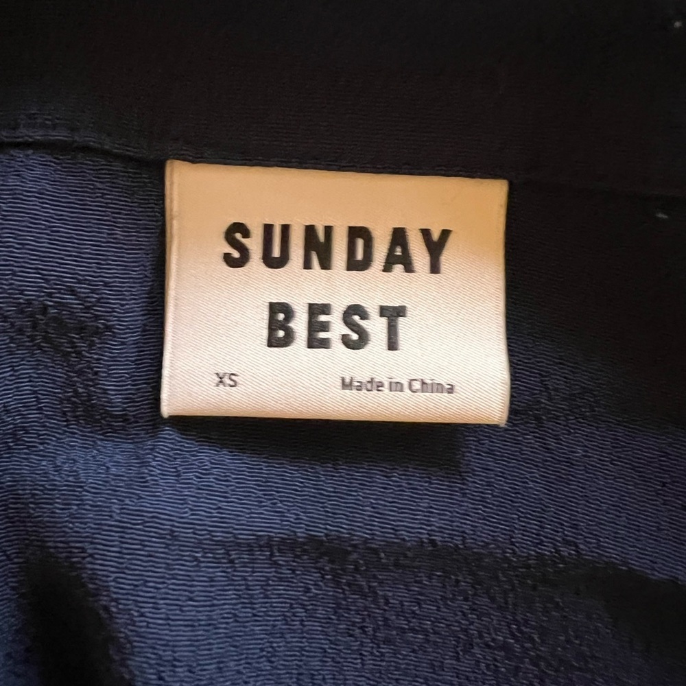 Aritzia / Sunday Best Cropped Button Up Tee, Size XS - Picture 2 of 3